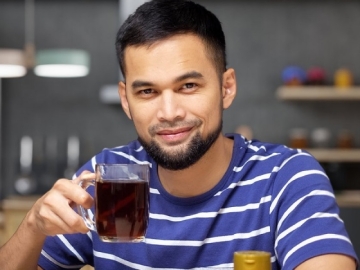 Teuku Wisnu Bikin Salut Usai Lakukan Ini pada Foto Perempuan di Postingan IG