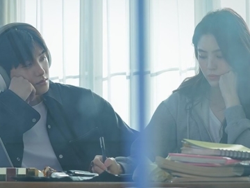 Park Hyung Sik Usai Bucin Han Hyo Joo Ganti ke Han So Hee, 'Soundtrack #1' Beber Penayangan Perdana!
