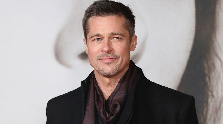 Foto: Terpukul Usai Cerai dari Angelina Jolie, Akhirnya Brad Pitt Mulai Bangkit Lagi? 
