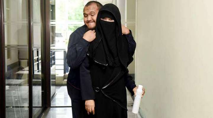 Foto: Caisar Kembali Berjoget, Istri Hamil Jadi Alasan Utama?