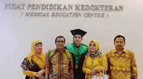 Kenalan Dengan Aditya Surya Pratama Si Dokter Oz Baru Pengganti Ryan Thamrin Awas Naksir Kenalan Dengan Aditya Surya Pratama Si Dokter Oz Baru Pengganti Ryan Thamrin Awas Naksir