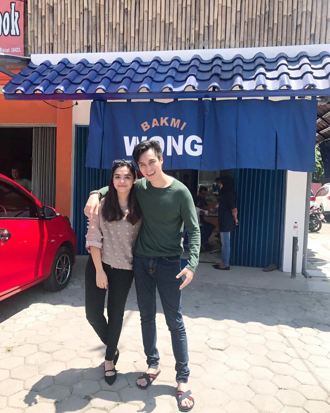 FOTO: Dikenalkan Keluarga, Begini Potret Manis Hubungan ...