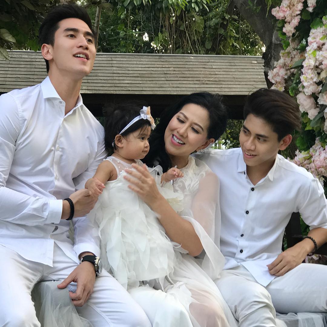 FOTO: Unconditional Love, Pemotretan Manis Keluarga 