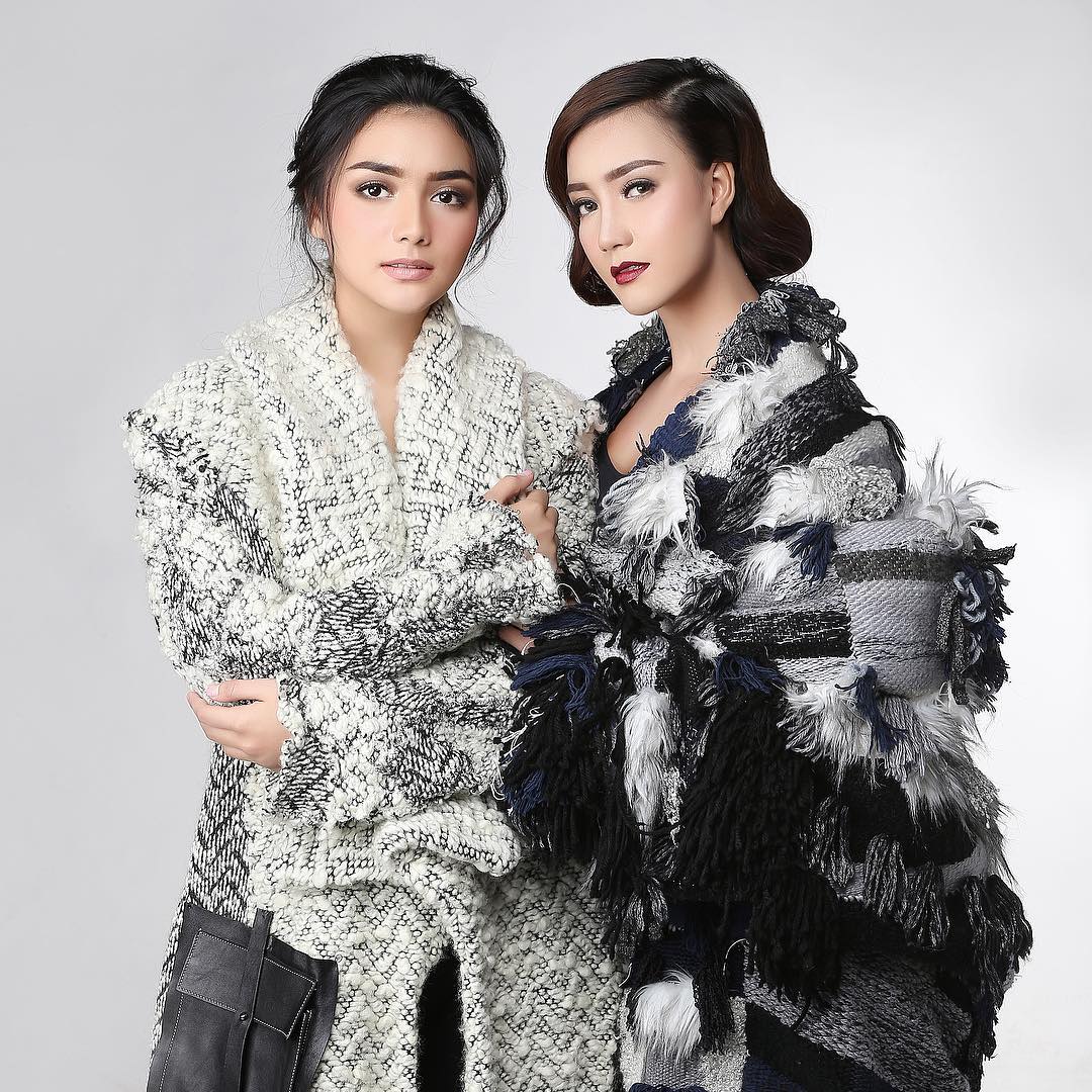 FOTO: Sama-Sama Cantik, Pemotretan Citra Kirana & Sang Kakak Ini Bikin
