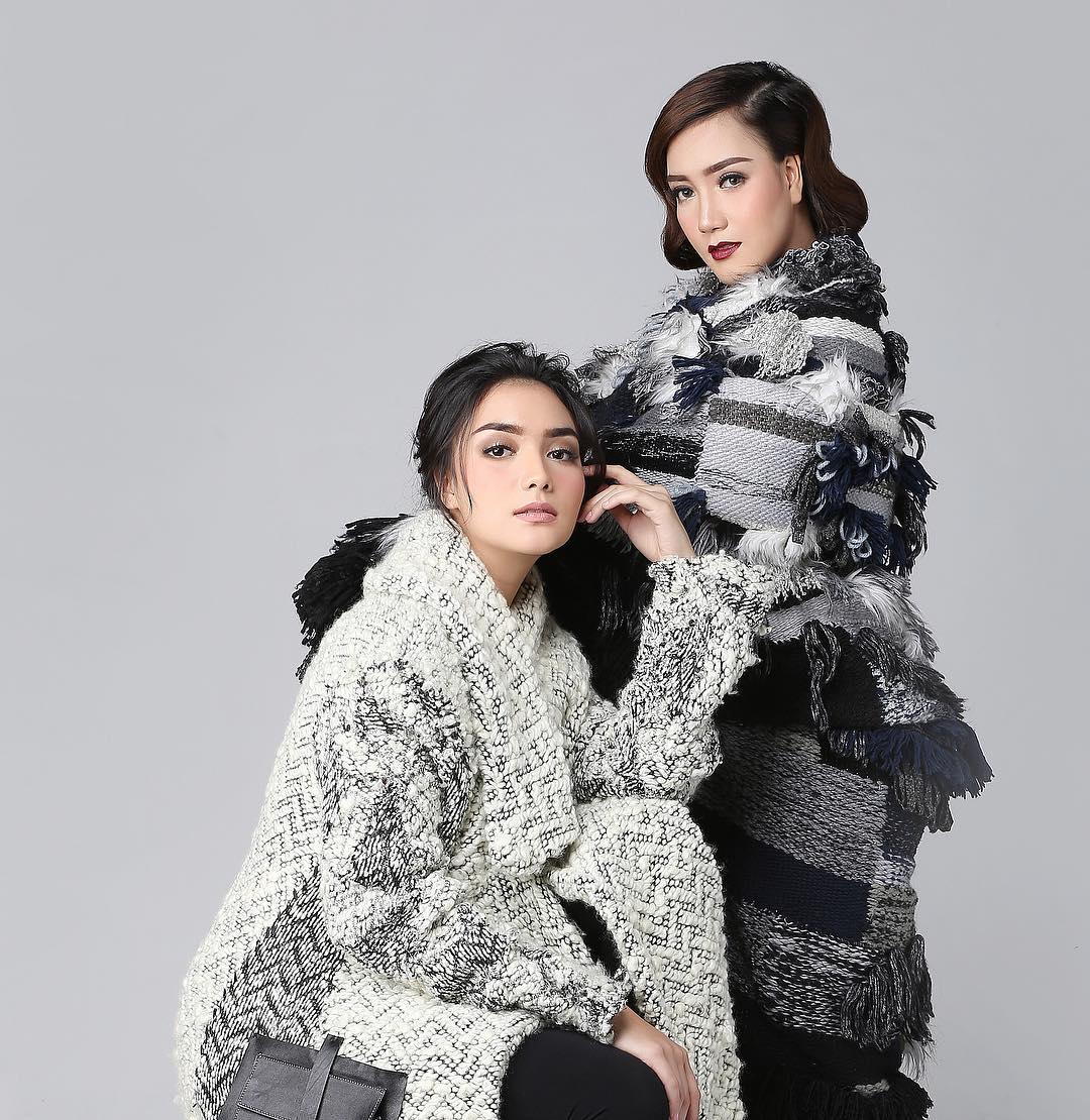 FOTO: Sama-Sama Cantik, Pemotretan Citra Kirana & Sang Kakak Ini Bikin