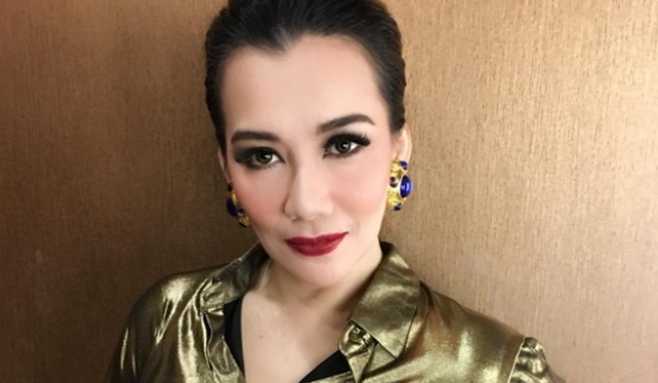 Tampil Gaul dengan Gaya Rambut Baru Reza Artavevia Buat Tampil Gaul dengan Gaya Rambut Baru Reza Artavevia Buat