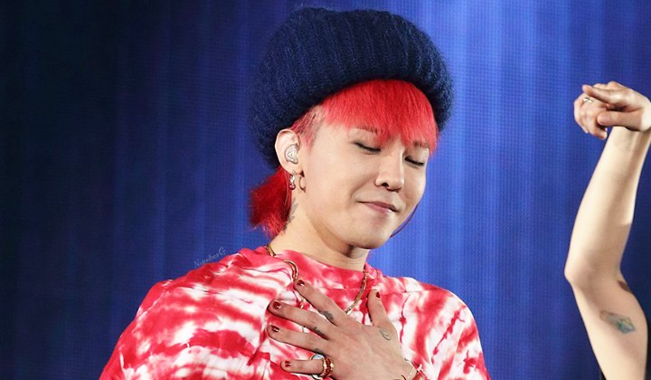 Foto: Pamer Pose Keren di IG, Kumis G-Dragon Buat Fans Gagal Fokus