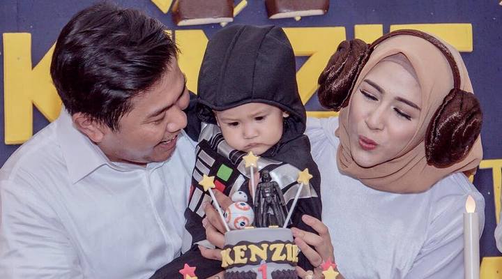 Foto: FOTO: Bertema 'Star Wars', Nina Zatulini Gelar Meriah Ulangtahun Pertama Anaknya