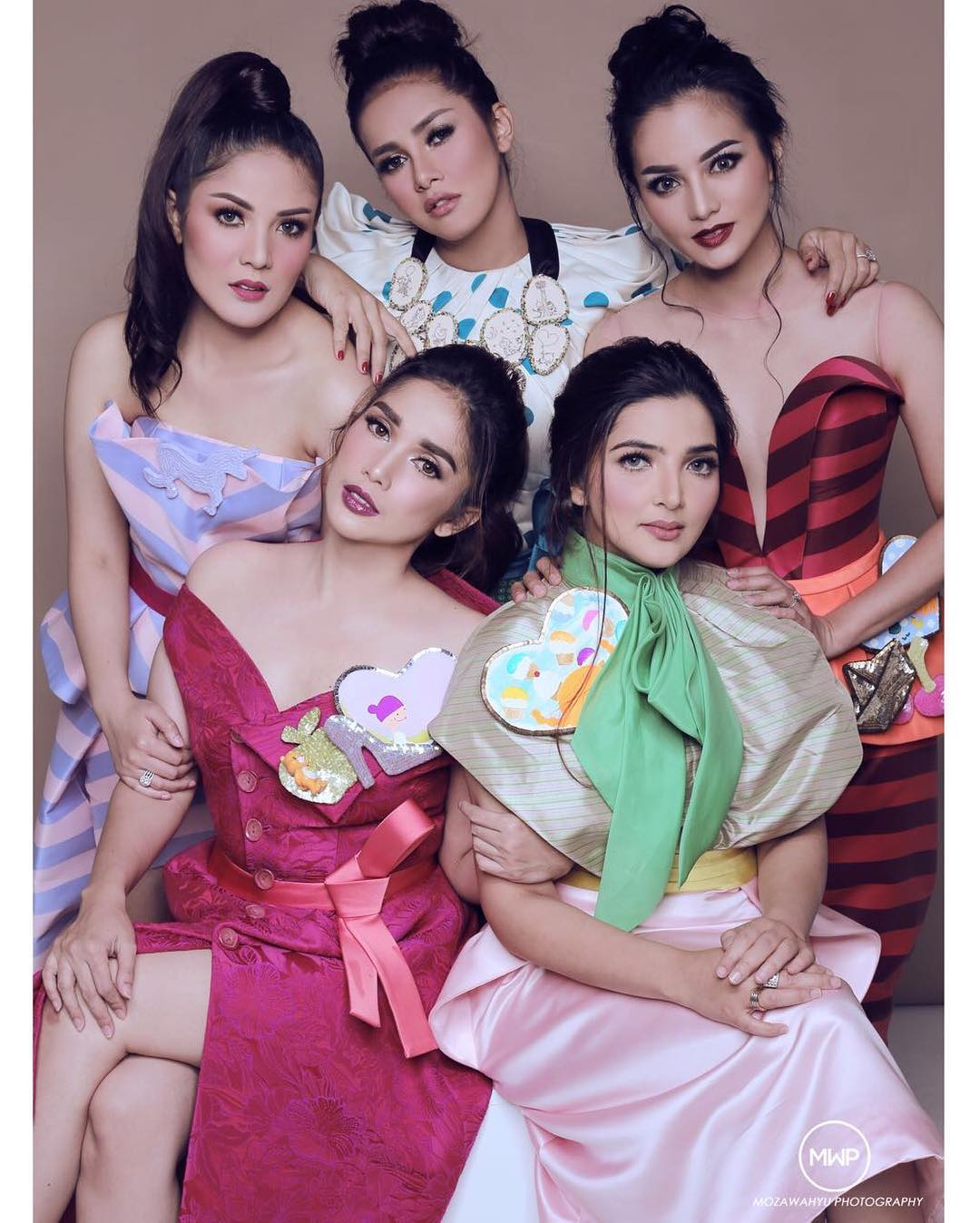 Samai Girls Squad, Gaya Pemotretan Geng Ashanty hingga 
