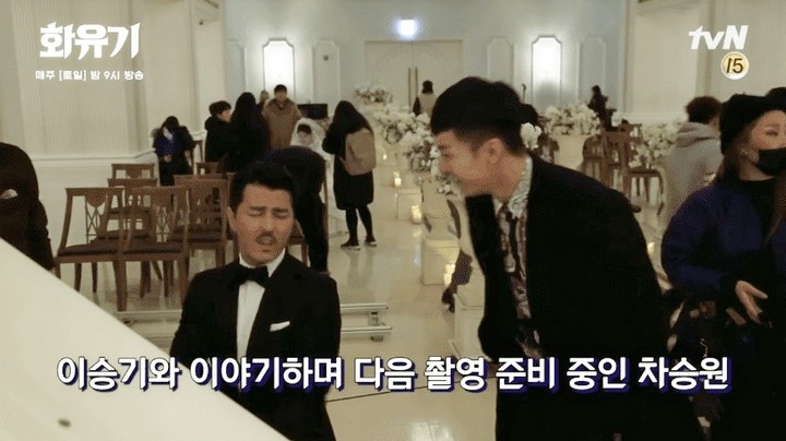 Foto: Video Syuting 'Hwayugi', Lee Seung Gi 'Ajari' Akting Cha Seung Won