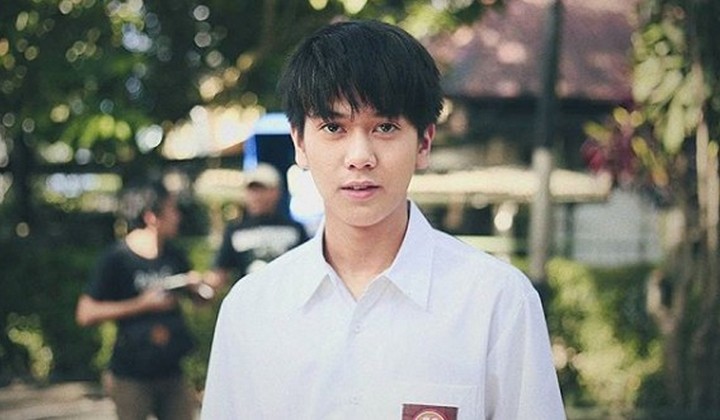 Waduh! Iqbaal Ramadhan Jadi 'Rebutan' Para Selebritis Ini