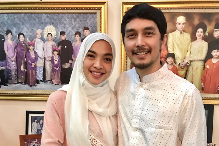 Berawal dari Cinlok, 6 Pasangan Artis Indonesia Ini Awet ...