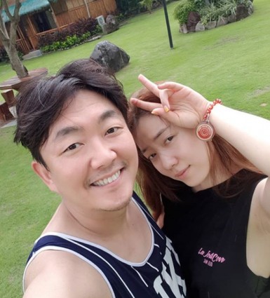 LJ unggah foto-foto mesra dengan Hwayoung