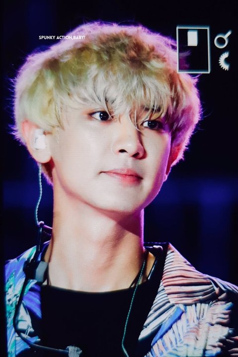 Chanyeol EXO dengan Gaya Rambut Barunya