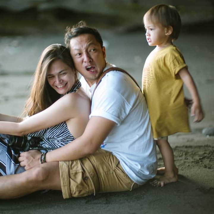 8 Keluarga Artis Indonesia Ini Punya Vlog Yang Seru Abis Untuk Diikuti 8 Keluarga Artis Indonesia Ini Punya Vlog Yang Seru Abis Untuk Diikuti