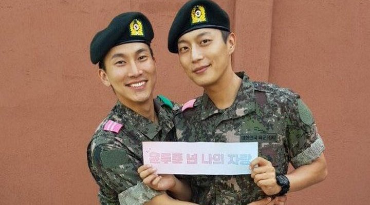 Foto: Tulis Surat Untuk Fans, Eunkwang BTOB Ceritakan Kegiatan Militernya dan Puji Sikap Yoon Doo Joon