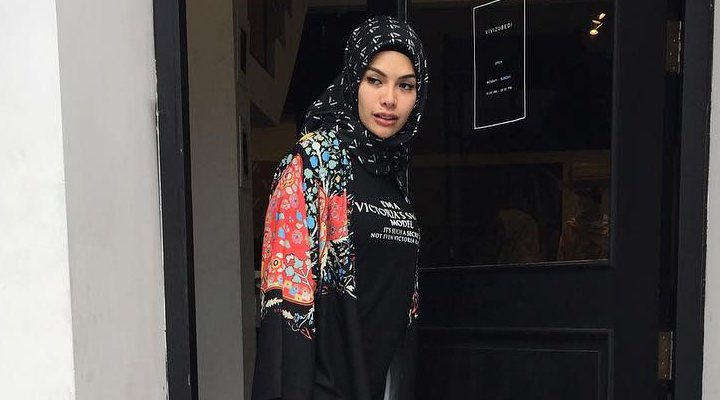 Disebut Punya Utang oleh Shinta Bachir Nikita Mirzani Disebut Punya Utang oleh Shinta Bachir Nikita Mirzani