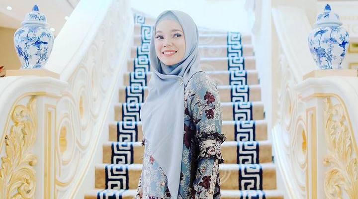 Foto: Turut Berduka Atas Jatuhnya Pesawat Lion Air, Dewi Sandra Singgung Soal Ajal