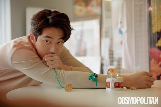 Pemotretan Terbaru Nam Joo Hyuk