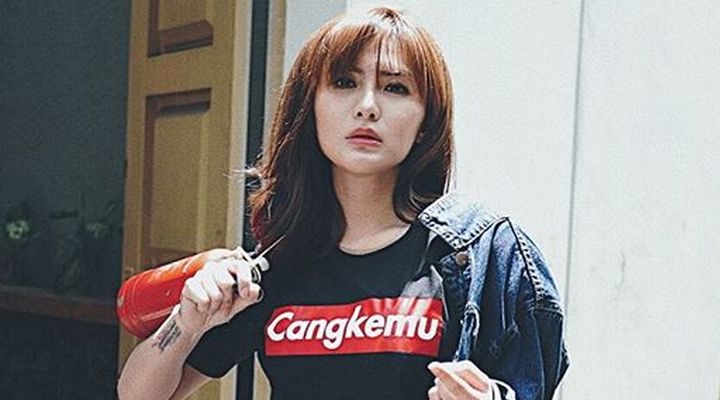 Bercerai dari Suami Ketika di Penjara, Ini Kata Angela Lee ...