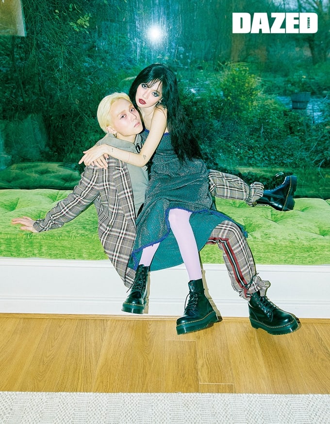 HyunA dan E\'Dawn untuk cover majalah