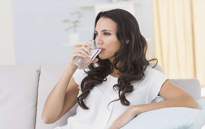 Punya Banyak Khasiat Ini 8 Manfaat Minum Air Putih saat Punya Banyak Khasiat Ini 8 Manfaat Minum Air Putih saat