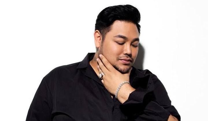 Hasil gambar untuk ivan gunawan