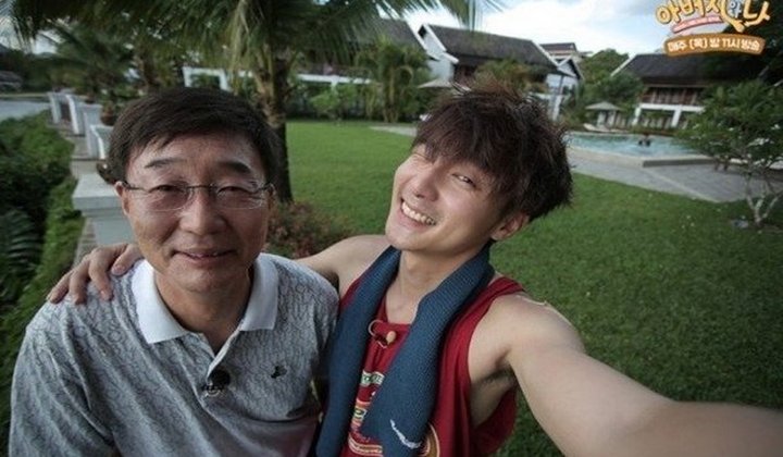 Foto: Sudah Larang Anaknya Dekat dengan Jung Joon Young, Ayah Roy Kim Ungkap Permintaan Maaf