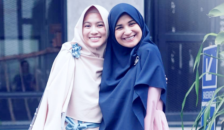 Hijab Syar�i Tak Bakal Bikin Ketinggalan Zaman, Intip 11