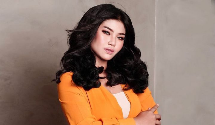 Makin 'Menjadi-Jadi', Rosa Meldianti Kini PD Perkenalkan Diri Sebagai Puteri Indonesia