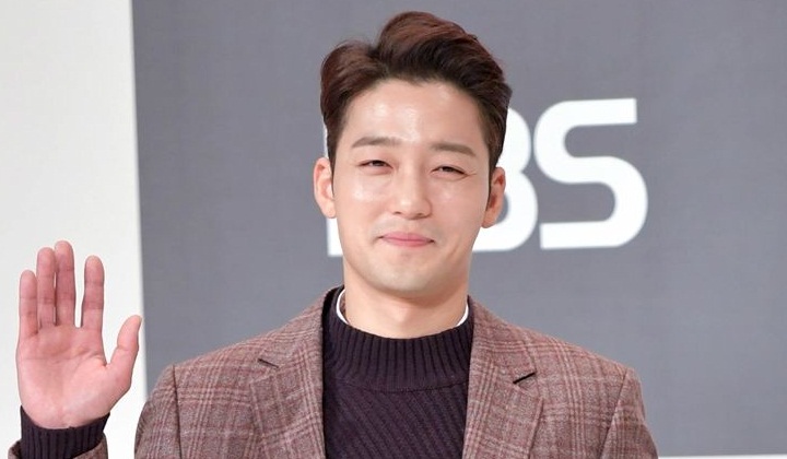 Kim jin woo. Пак со Джун Итевон класс. Пак со Джун 2023. Пак со Джун 2022. Пак сон Джун Итэвон класс