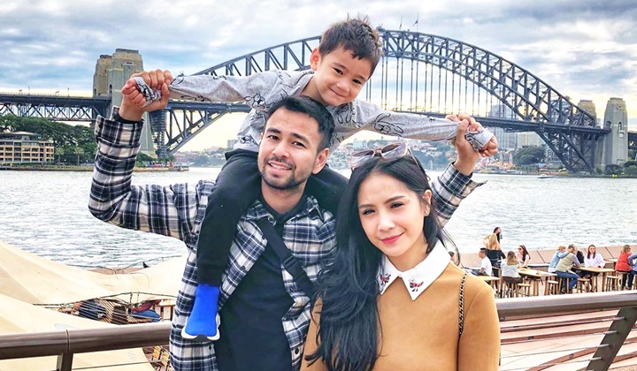 Rafathar Beri Doa Raffi Ahmad  dan Nagita Slavina Tak 