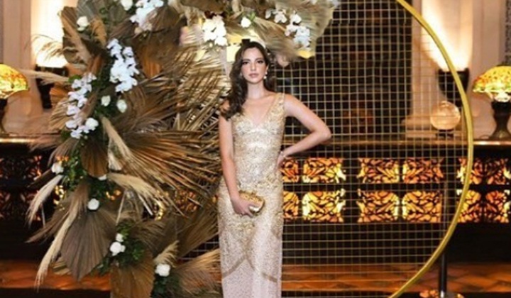 Super Cantik, Busana Nia Ramadhani di Pernikahan Citra ...