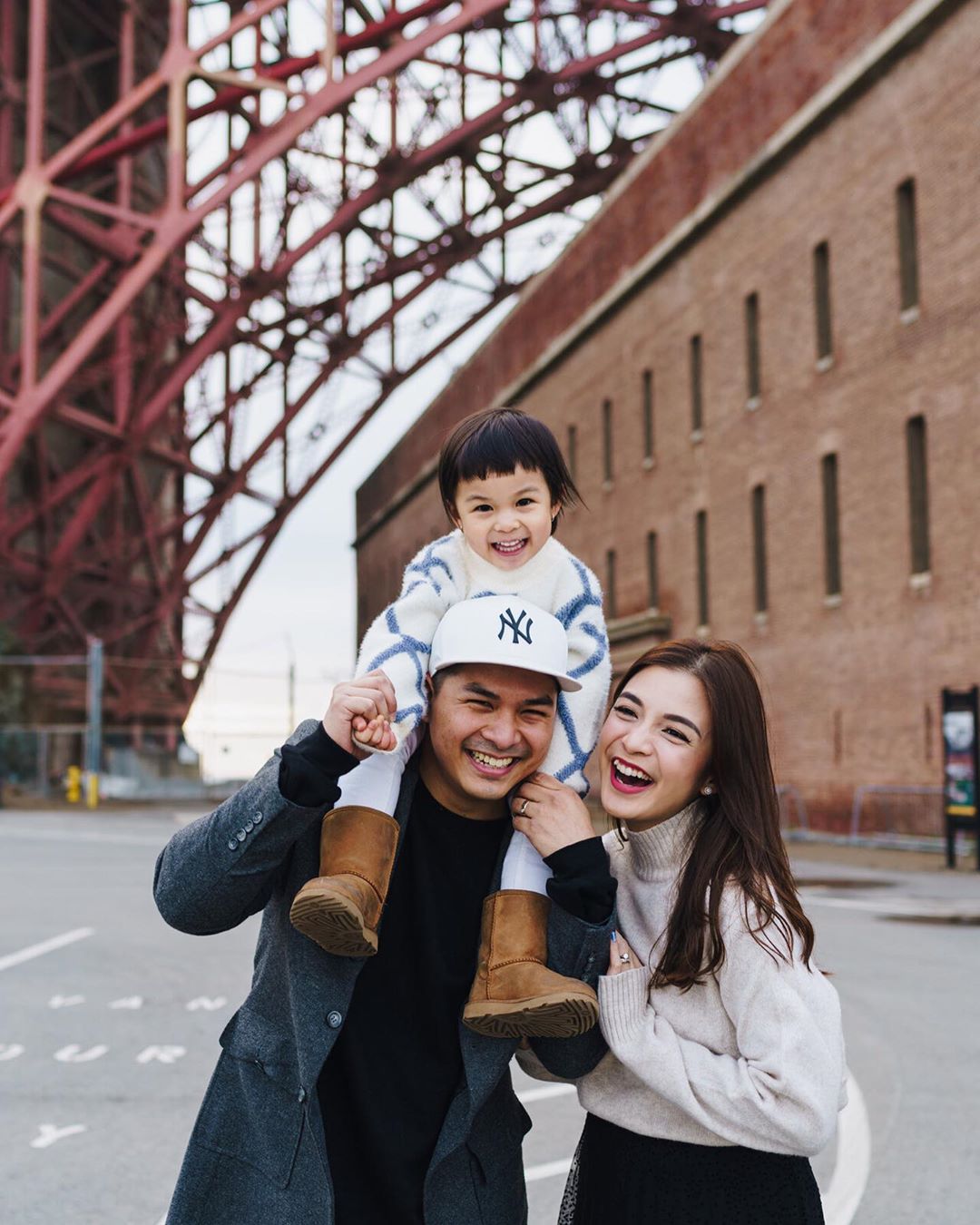 Glenn Alinskie dan Chelsea Olivia Kelilingi California