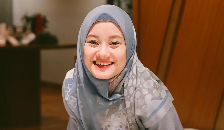 Foto: Dinda Hauw Bagikan Kisah Perjuangan 14 Tahun Sebelum Karier Melonjak, Sederet Artis Ungkap Kekaguman