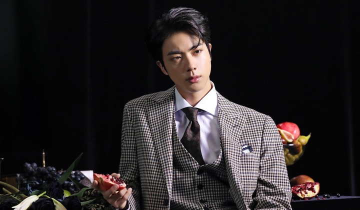 Ikuti Tren Panjangkan Rambut  Ala Member  BTS  Penampilan 