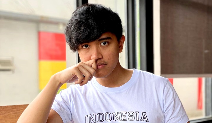Mendiang Ibunda Jokowi Dihina Pengguna Facebook, Kaesang