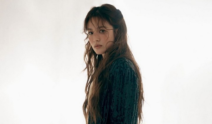 Foto: Song Hye Kyo Puji Produksi Film Tiongkok dan Ungkap Kesulitan Akting degan Bahasa Mandarin