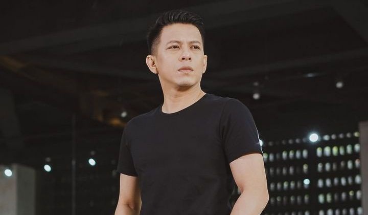  Ariel  NOAH  Umbar Senyum Nyanyi di TikTok Malah Dibilang 