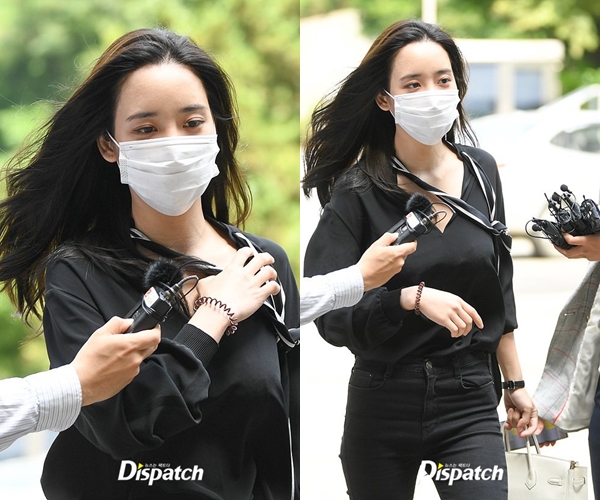 Tampil Cantik Serba Hitam, Han Seo Hee Datangi Kantor Polisi Jadi Saksi di Kasus Yang Hyun Suk