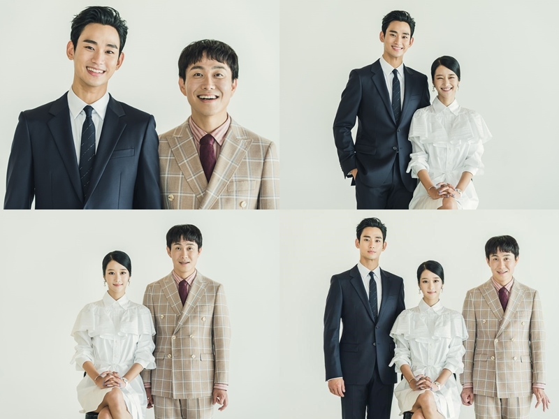 \'It’s Okay to Not Be Okay\' Rilis Foto Keluarga Kang Tae Cs, Senyum Manis Kim Soo Hyun Pincut Fans