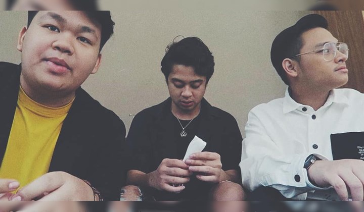 Foto: Disambut Haru, Coboy Junior Minus Iqbaal Ramadhan Reuni di Panggung