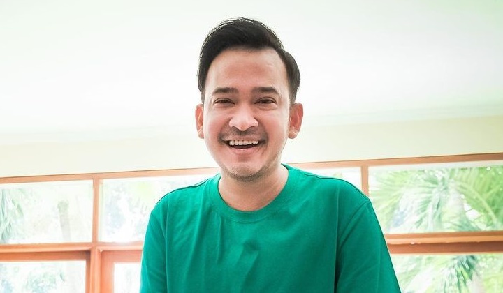Foto: Ruben Onsu Bakal Bertemu Bocah Tampan Penjual Bakso Pikul, Gantengnya Dipuji Netter: Calon Artis