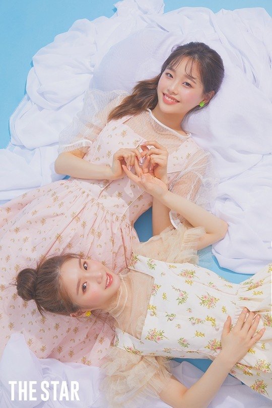 HeeJin dan Chuu LOONA Segarkan Musim Semi dan Bicara Soal Harapan Karir 10 Tahun ke Depan