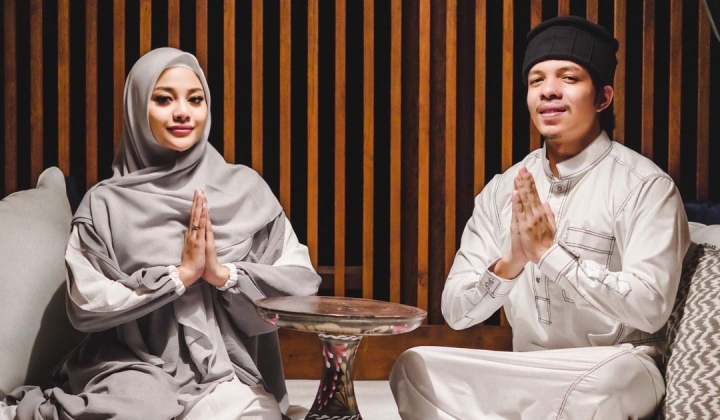 Foto: Cara 'Halus' Atta Halilintar Ajak Aurel Hermansyah Pakai Hijab Tuai Pujian