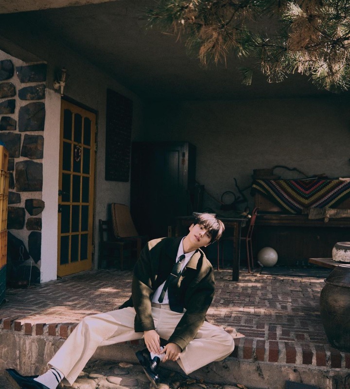 OOTD Lengkap Saat Berangkat Kerja