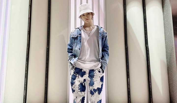 Foto: 7 Potret Mix And Match Style Outfit Taeyong NCT Yang Didapuk Jadi Juri 'Street Woman Fighter'