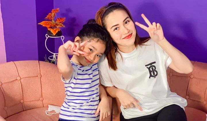 Kena Covid-19 Dua Kali, Ayu Ting Ting Ikut Sedih Adiknya Shock