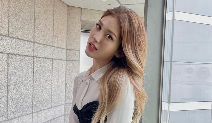 Berat dan Tinggi Badan Jeon Somi Dinilai Sempurna Sukses Bikin Kagum