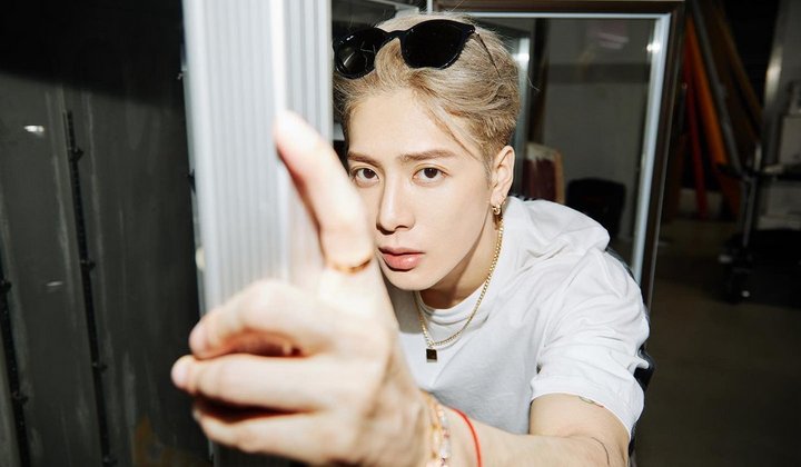 Foto: Jackson GOT7 Ungkap Rutinitas Skincare Uniknya di Malam Hari